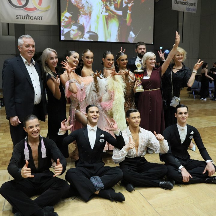 A team match full of energy and international diversity