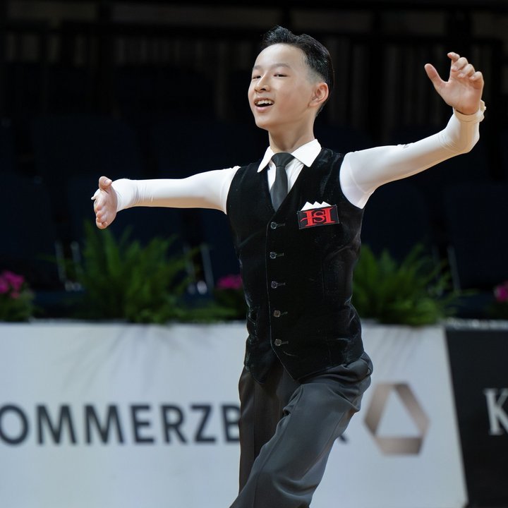 Four gold medals for Hong Kong