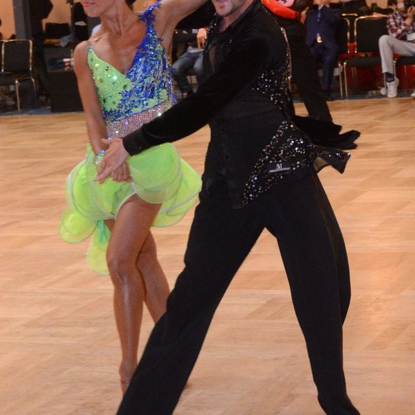 Roland Sutto/Aniko Tombacz win PD Professional Rising Star Latin