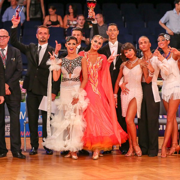 Italien gewinnt Teamkampf